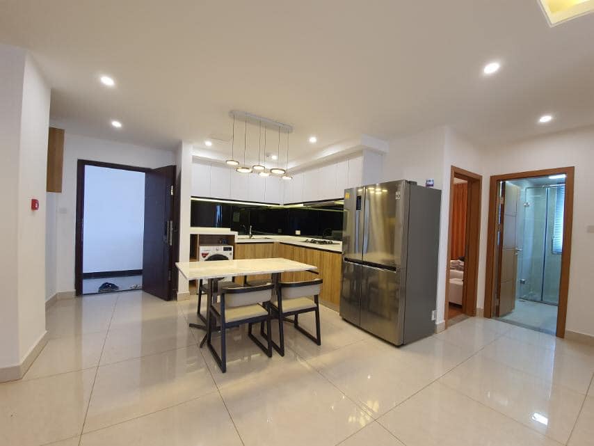DMitchell_SkySuite_05_bu5